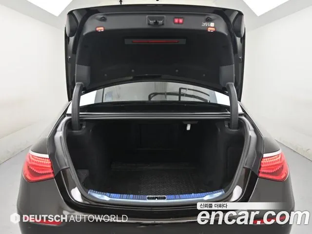 Mercedes-Benz S-Class W223 — Фото автомобиля 19
