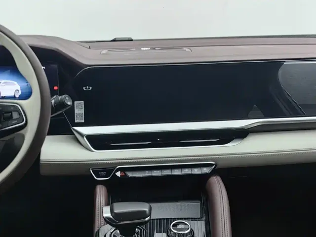 Geely Xingyue L — Фото автомобиля 12