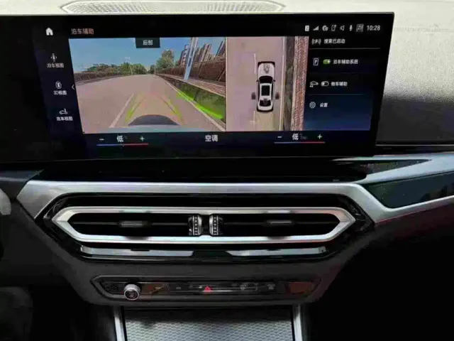 BMW 3 Series — Фото автомобиля 9