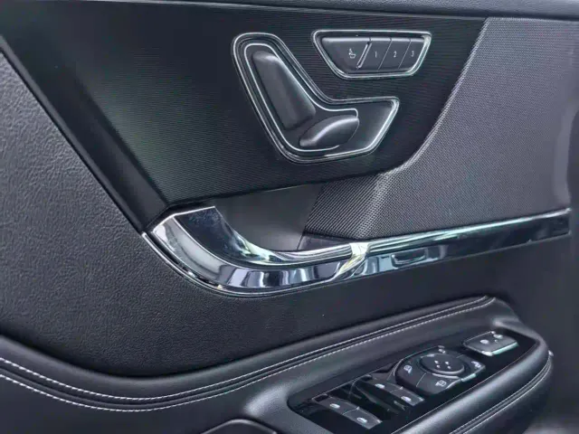 Lincoln Corsair — Фото автомобиля 25