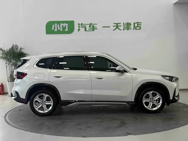 BMW X1 — Фото автомобиля 4