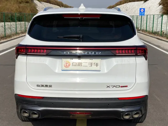 Jetour X70 Plus — Фото автомобиля 5