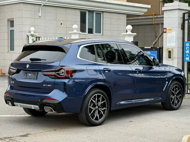 BMW X3 — Фото автомобиля 4