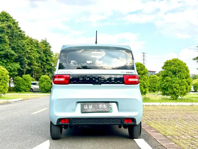 Wuling Hongguang Mini EV — Фото автомобиля 6