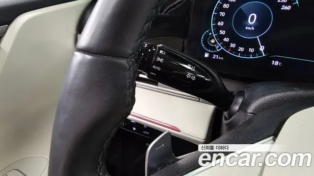 Hyundai Grandeur New — Фото автомобиля 28