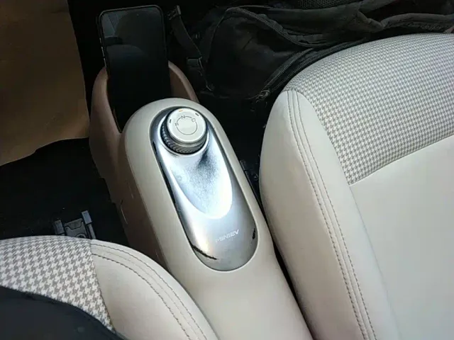 Wuling Hongguang Mini EV — Фото автомобиля 13