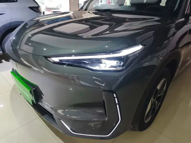 Geely Galaxy E5 — Фото автомобиля 23