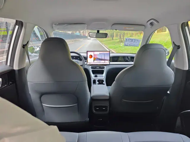 Geely Starry Wish — Фото автомобиля 12