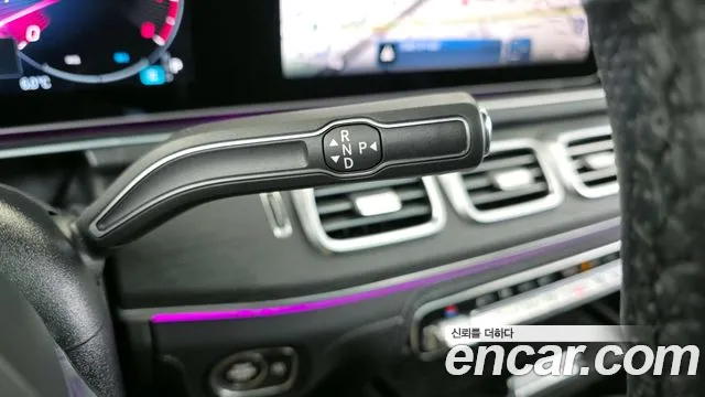 Mercedes-Benz GLS-Class — Фото автомобиля 9