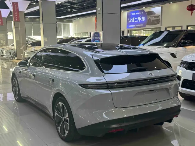 Nio ET5 Touring — Фото автомобиля 10