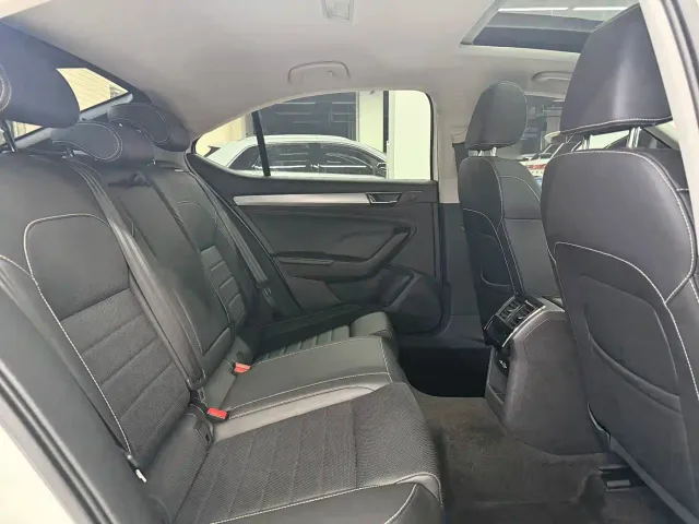 Skoda Superb — Фото автомобиля 7