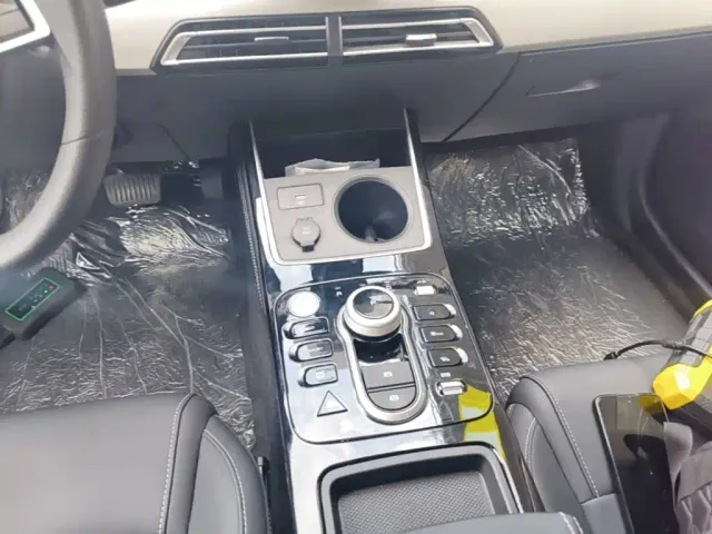 BYD Qin PLUS — Фото автомобиля 13