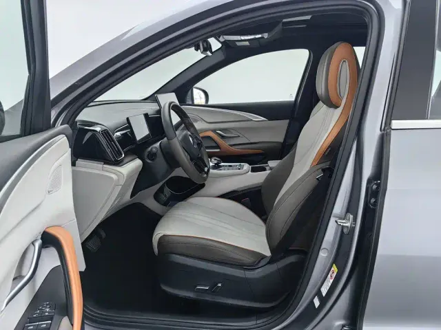 BYD Song Pro — Фото автомобиля 10