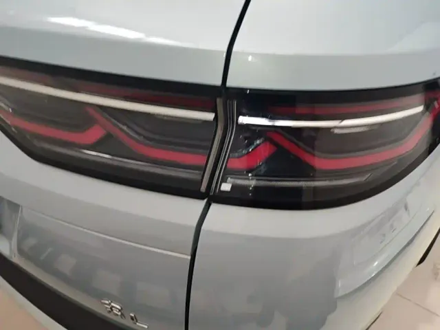 BYD Song L DM-i — Фото автомобиля 7
