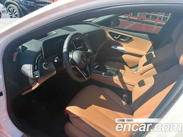 Mercedes-Benz E-Class W214 — Фото автомобиля 4