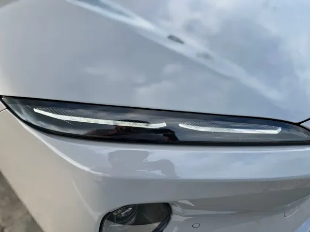 Nio ET5 Touring — Фото автомобиля 10