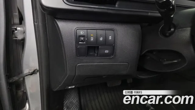Hyundai Staria — Фото автомобиля 25