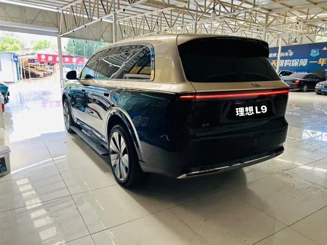Li Auto Li Xiang L9 2026 Base Model — Фото автомобиля 6