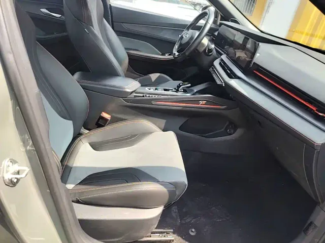 Geely Binrui — Фото автомобиля 24