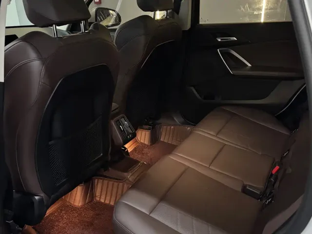 BMW X1 — Фото автомобиля 9