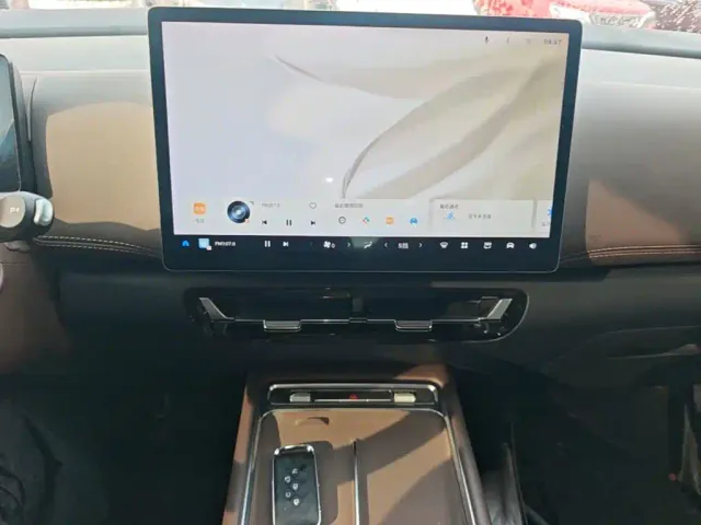Wuling Starlight 730 — Фото автомобиля 12