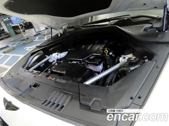 Genesis GV80 — Фото автомобиля 19