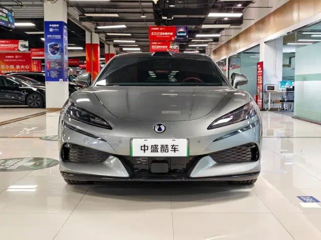 Denza Z9GT — Фото автомобиля 2