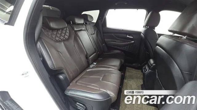 Hyundai Santa Fe Santa Fe (New) — Фото автомобиля 12