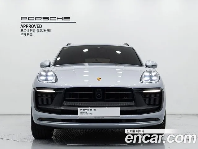 Porsche Macan — Фото автомобиля 3