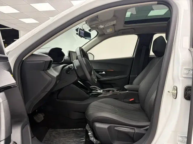 Peugeot 2008 — Фото автомобиля 14