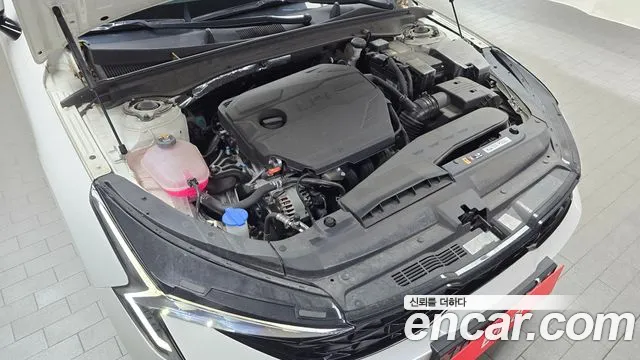 Kia K5 Новый K5 3 поколение 2.0 LPi(Для проката) — Фото автомобиля 6