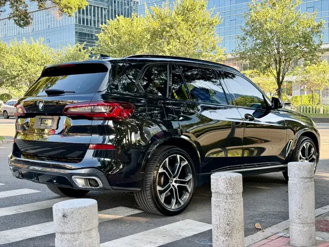 BMW X5 — Фото автомобиля 19