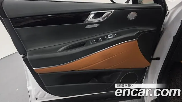 Genesis GV80 2.5T Бензин AWD — Фото автомобиля 22