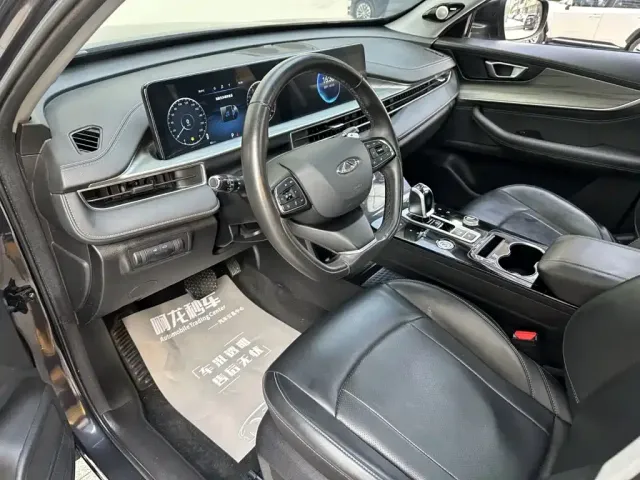 Chery Tiggo 8 PLUS 2022 290TGDI DCT Passion Edition — Фото автомобиля 8