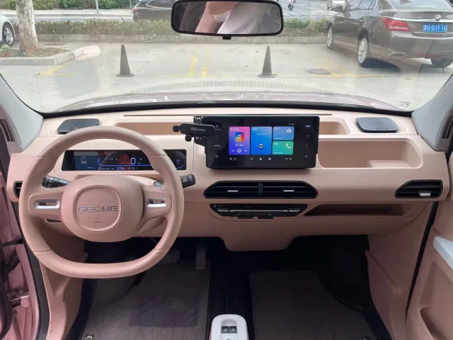 Geely Panda — Фото автомобиля 4