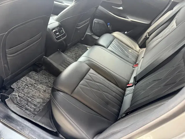 Chery Arrizo 8 — Фото автомобиля 11