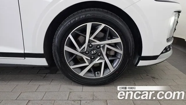 Hyundai Grandeur Grandeur (GN7) 3.5 LPG 2WD (Такси) — Фото автомобиля 21