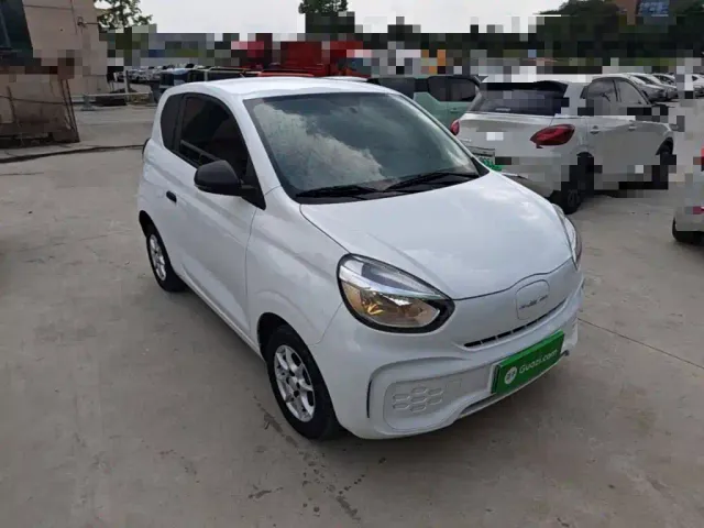 Roewe Clever — Фото автомобиля 3