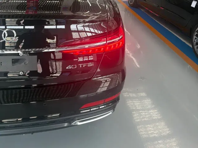 Audi A6L — Фото автомобиля 14