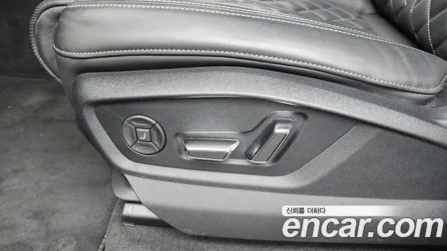 Audi Q7 55 TFSI quattro Premium — Фото автомобиля 23