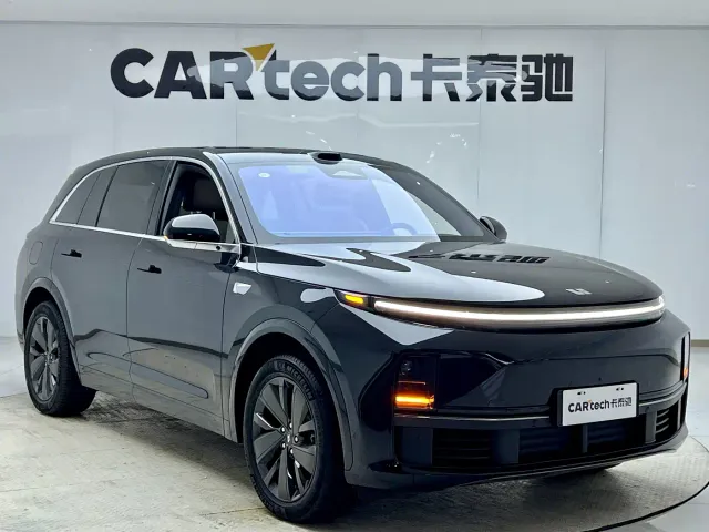 Li Auto L7 — Фото автомобиля 2
