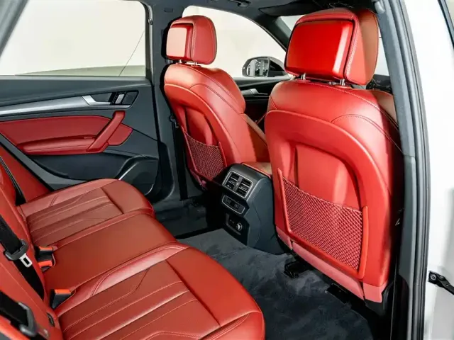 Audi Audi Q5L 2024 Model 40 TFSI Luxury Dynamic — Фото автомобиля 21
