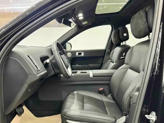 Li Auto L7 — Фото автомобиля 11