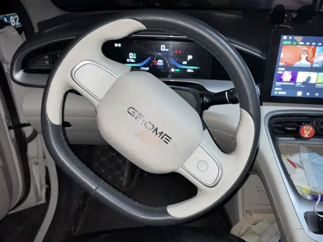 Geely Starry Wish — Фото автомобиля 6