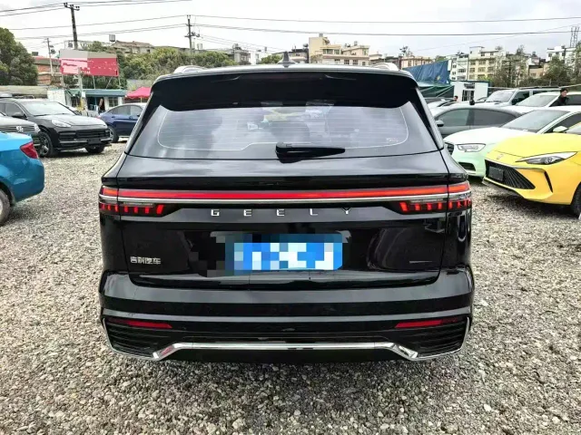 Geely Xingyue L — Фото автомобиля 9