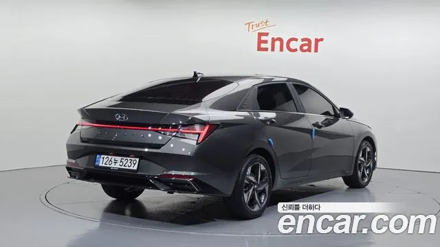 Hyundai AVANTE Avante (CN7) — Фото автомобиля 2