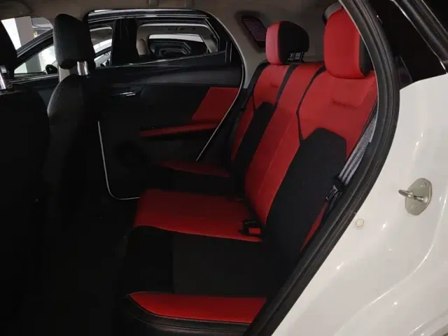 BYD BYD e2 2021 Premium Model — Фото автомобиля 16