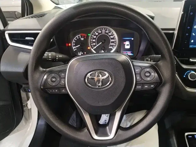 Toyota Corolla — Фото автомобиля 10