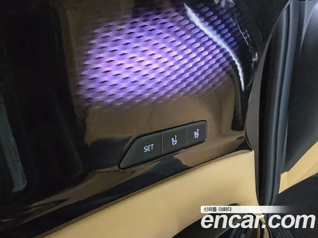 Kia Canival Carnival 4 поколение Бензин 9 мест Signature — Фото автомобиля 5