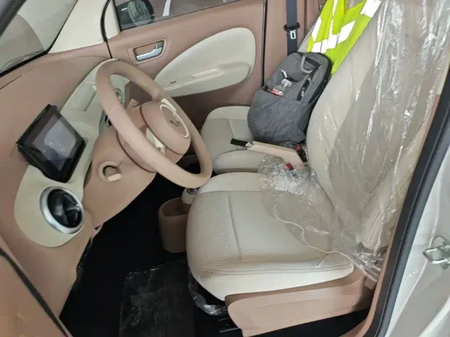 Wuling Hongguang Mini EV — Фото автомобиля 14